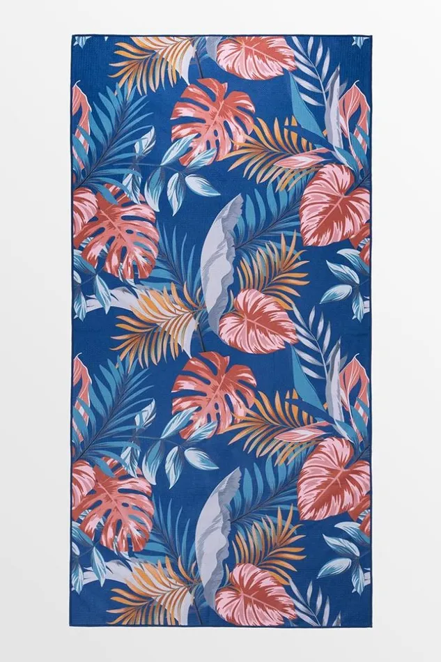 Women Beach Blankets Cupshe Tropical Lush Leafy Beach Blanket Multicolor
