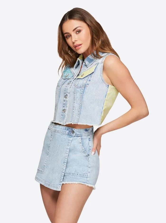Women Denim Jessica Simpson Sound Track Crop Denim Vest In Heavenly