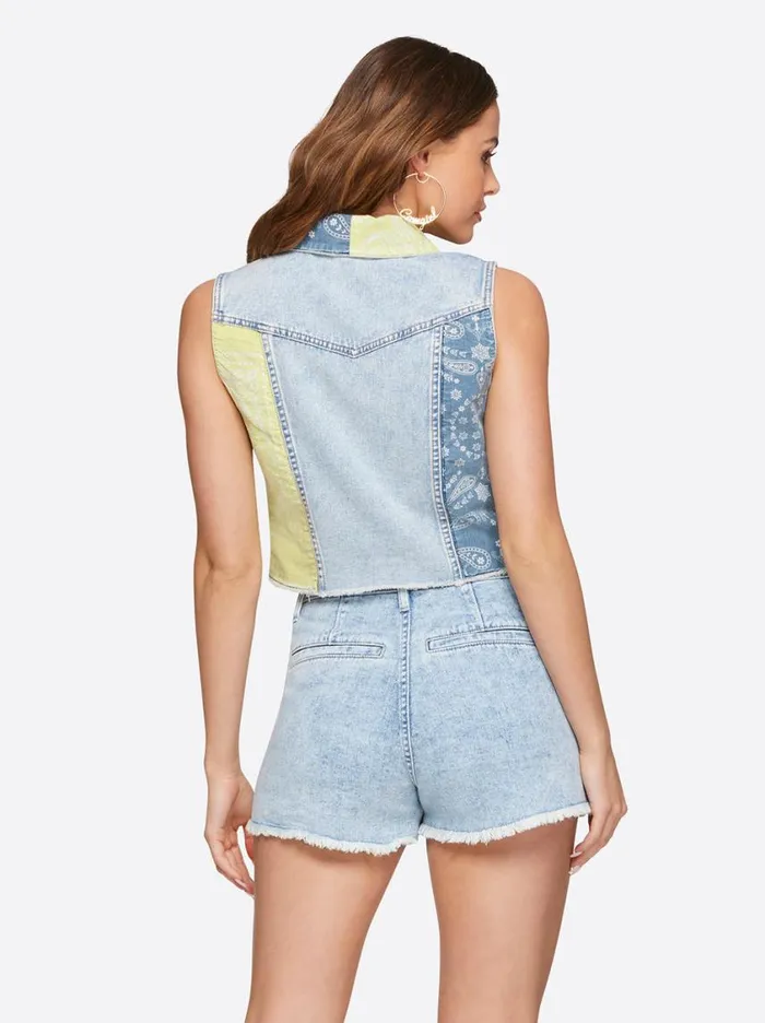Women Denim Jessica Simpson Sound Track Crop Denim Vest In Heavenly