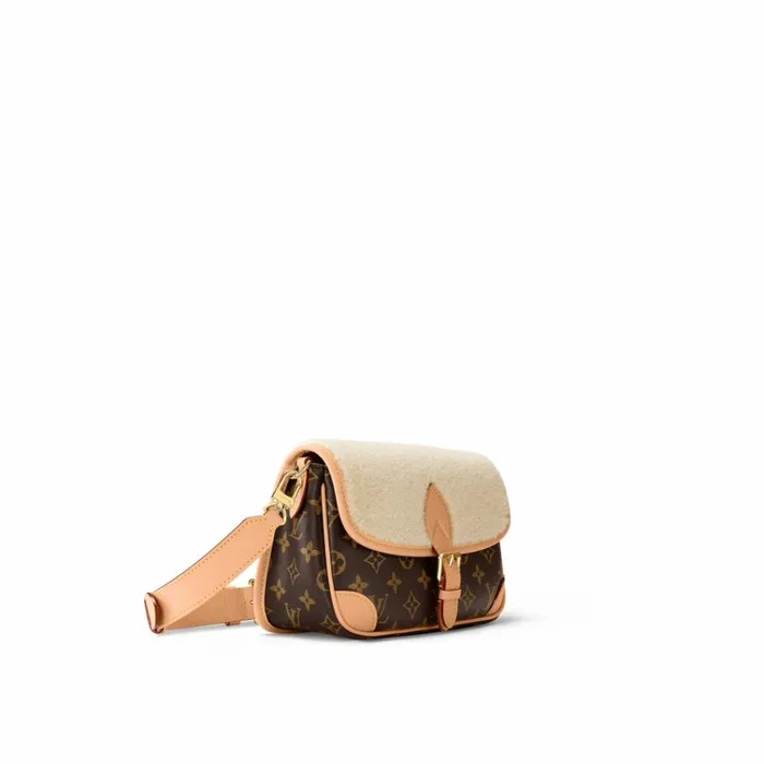 Women Diane Bag Louis Vuitton Louis Vuitton Diane Handbag M46317 8211 Louis Vuitton Handbag Store