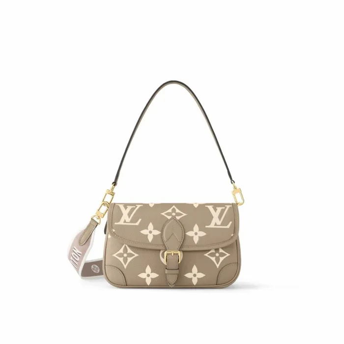 Women Diane Bag Louis Vuitton Louis Vuitton M46583 Diane Tourterelle BeigeCream 8211 Louis Vuitton Handbag Store Women Diane Bag Louis Vuitton Louis Vuitton M46583 Diane Tourterelle BeigeCream 8211 Louis Vuitton Handbag Store