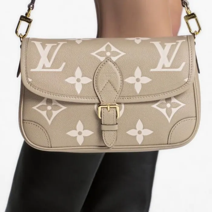 Women Diane Bag Louis Vuitton Louis Vuitton M46583 Diane Tourterelle BeigeCream 8211 Louis Vuitton Handbag Store
