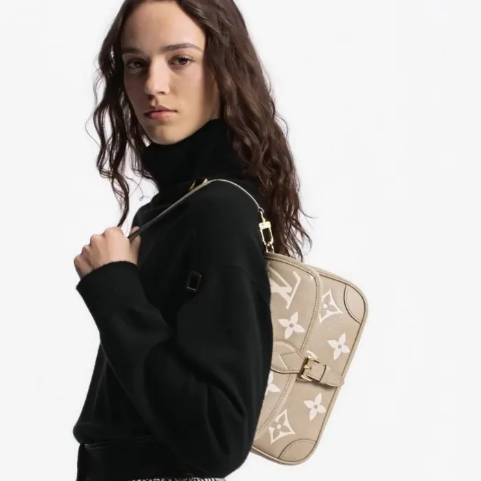 Women Diane Bag Louis Vuitton Louis Vuitton M46583 Diane Tourterelle BeigeCream 8211 Louis Vuitton Handbag Store