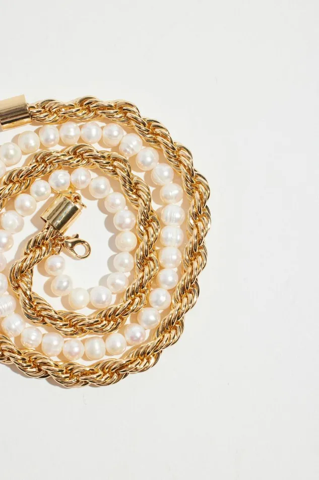 Women Dynamite Necklaces 2Pack Twist Rope and Pearl Necklaces White