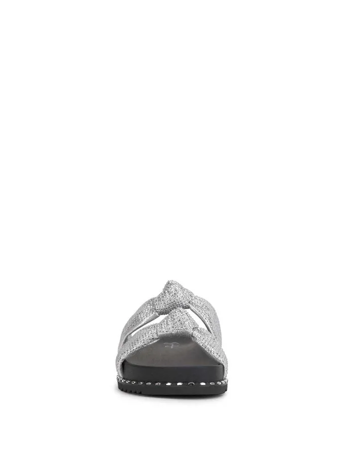 Women Flats Jessica Simpson Caralyna Flat Sandal In Silver