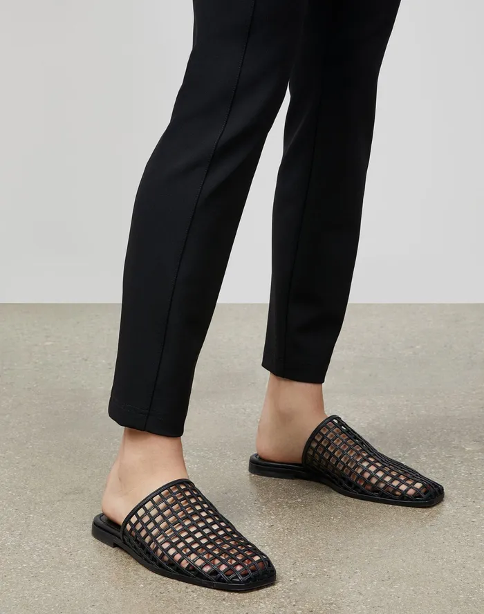 Women Lafayette 148 New York Pants and Shorts Petite Greenwich Pant In Acclaimed Stretch Black