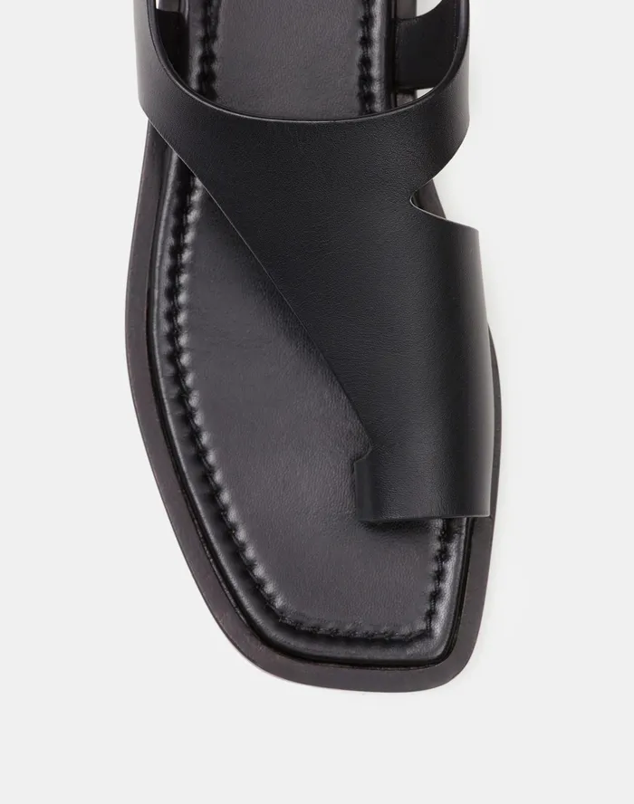 Women Lafayette 148 New York Sandals Celia Icon Flat Sandal In Leather Black