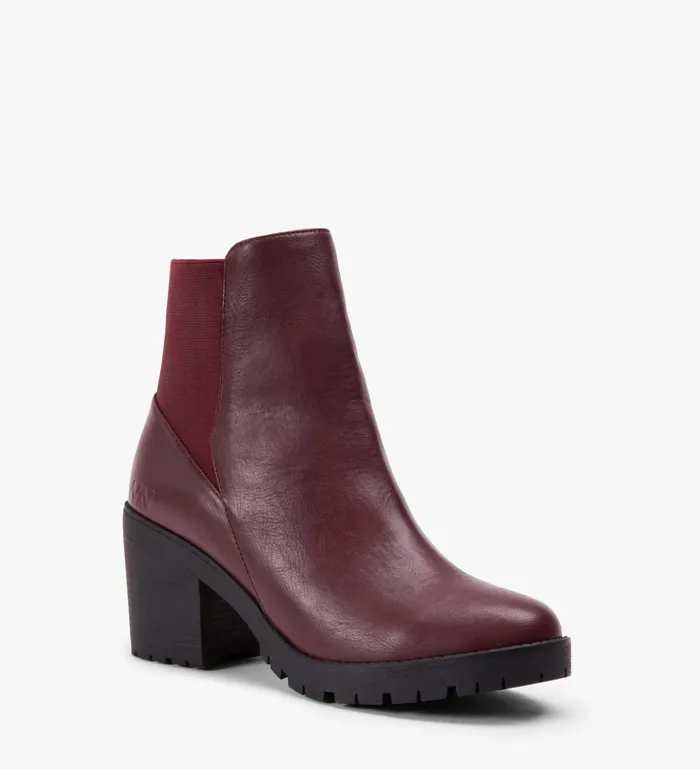 Women Montroyal Vegan Boots Cerise Matt and Nat Boots