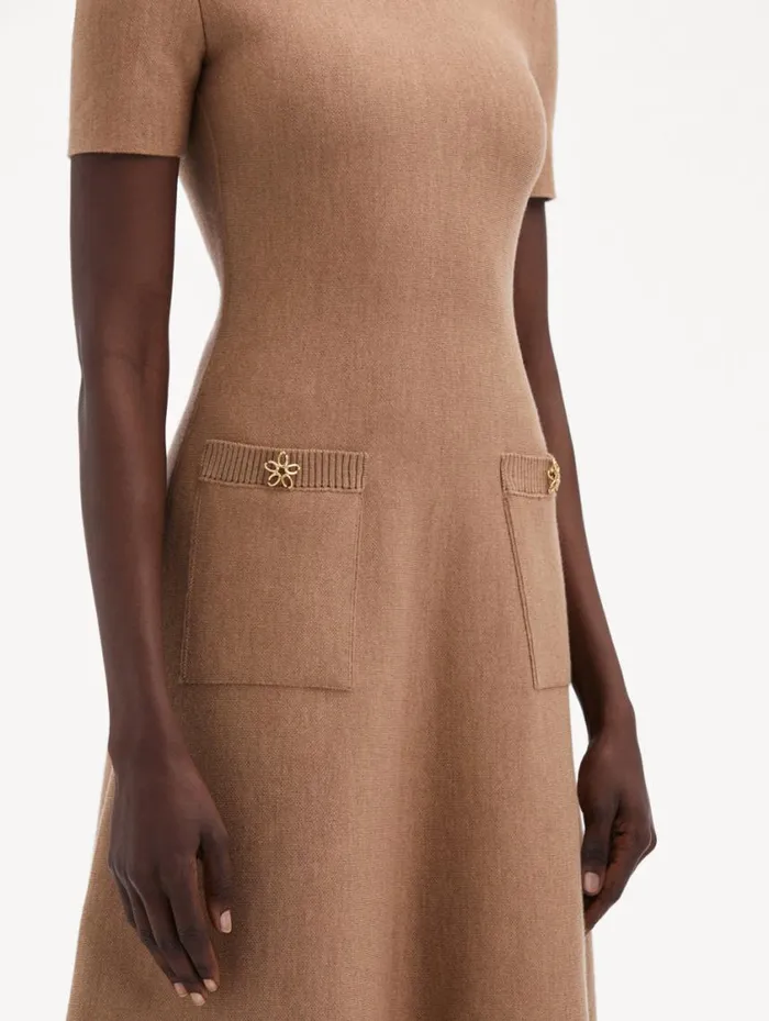 Women O Flower Knit Midi Dress Cafe Au Lait Oscar De La Renta Dresses Women O Flower Knit Midi Dress Cafe Au Lait Oscar De La Renta Dresses