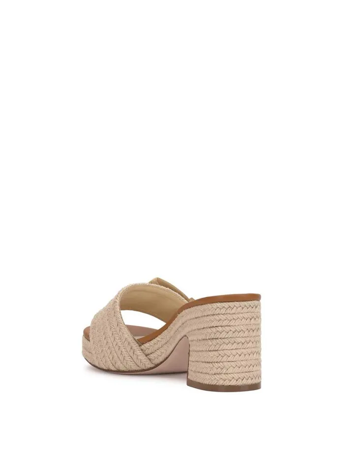 Women Platforms Jessica Simpson Peccio Buckle Platform In Natural