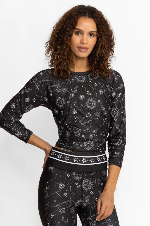 Women Promisino Step Hem Tee With Flyaway Back Bijou Johnny Was Tops Women Promisino Step Hem Tee With Flyaway Back Bijou Johnny Was Tops
