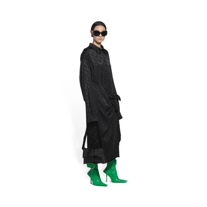 Women Shoulder Bags Balenciaga Downtown Xs Shoulder Bag Crocodile Embossed In Black Women Shoulder Bags Balenciaga Downtown Xs Shoulder Bag Crocodile Embossed In Black