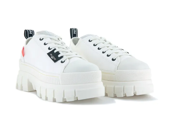 Women Sneakers PALLADIUM REVOLT LO TX Star White Women Sneakers PALLADIUM REVOLT LO TX Star White