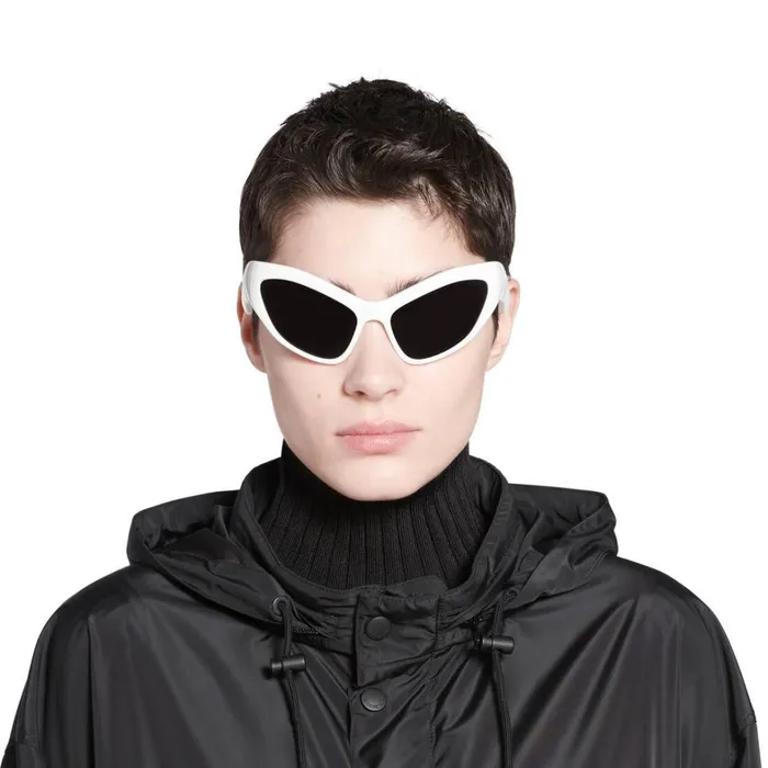 Women Sunglasses Balenciaga Hamptons Cat Sunglasses In White