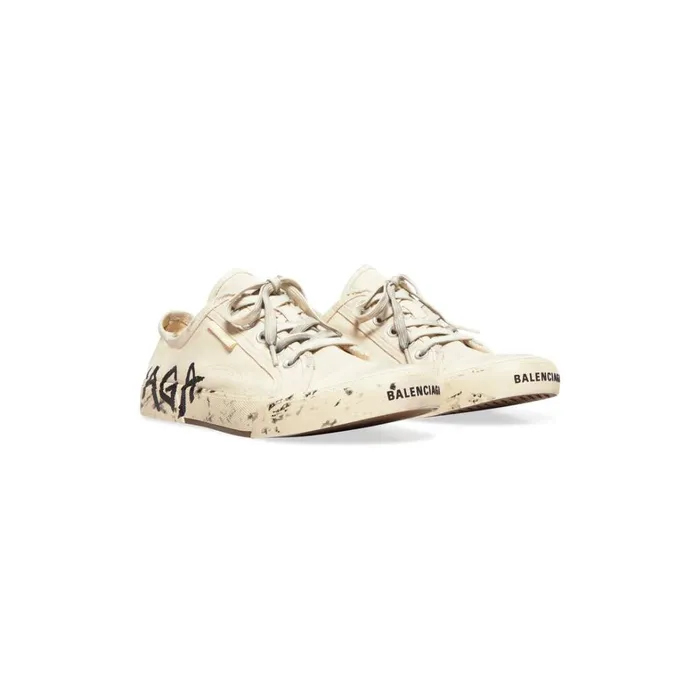Women Trainers Balenciaga Paris Low Top Graffiti Trainers In White