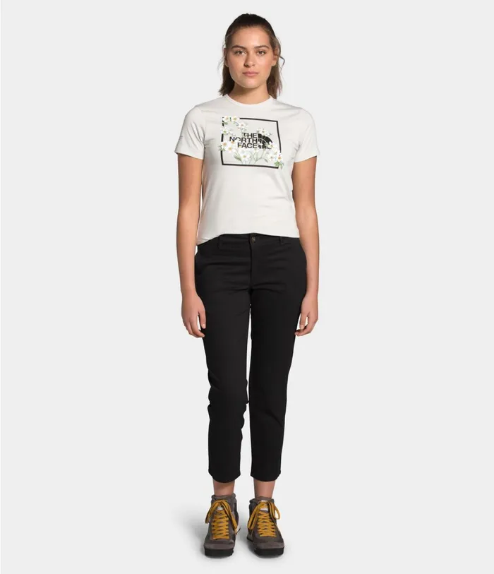Womens Motion XD Ankle Chino Tnf Black The North Face Pants